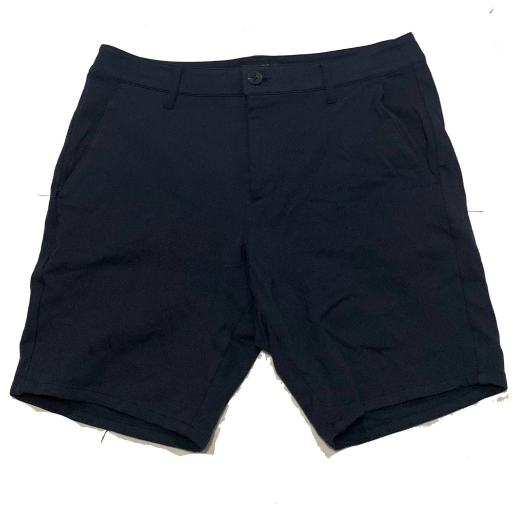 32 / paige shorts - Picture 1 of 4
